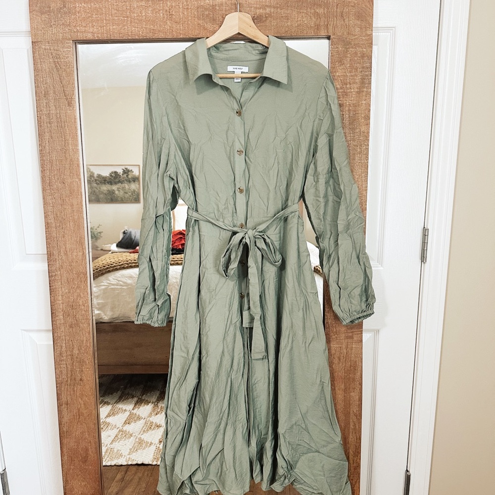 Mint color dress